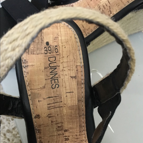 Wedge sandals Sz 8 US really cute - Picture 4 of 7